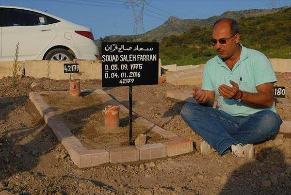 Şimdi o mezarlığın sahibi ise belirsiz değil. Orada kocasından şiddet görmüş, dört çocukla hukuk fakültesini bitirip başarılı bir avukat olmuş, savaş yüzünden memleketinden kaçmış Souad Salah Farran yatıyor.