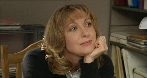 6. Известный сериал, снятый по детективам Александры Марининой?