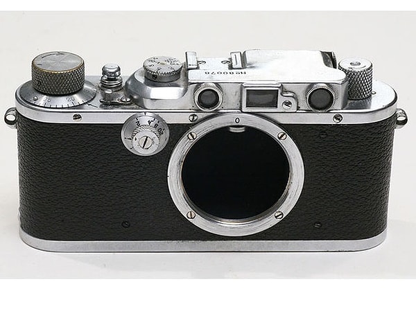 10. Это советский фотоаппарат или иностранный?