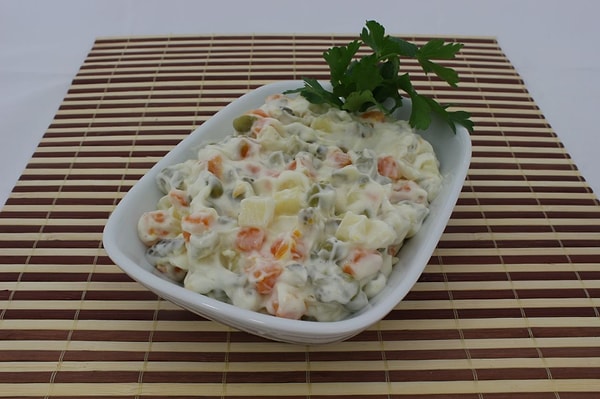 3. А угадаете, как в Турции называют "Оливье"?