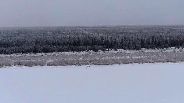 Menşikov, Rusya'nın en soğuk bölgesi olan Yakutsk'un kuzeyinde bir ormanda bulundu.