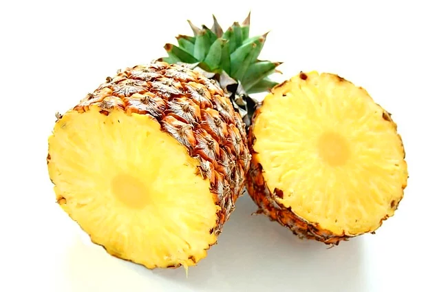 Ananas suyu tüketmek, meninin tadını güzelleştirebilir.