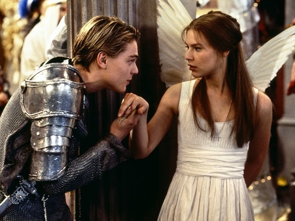 6. Что сделала Джульетта, чтобы избежать свадьбы с Парисом?