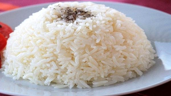 28. Pirinç Pilavı