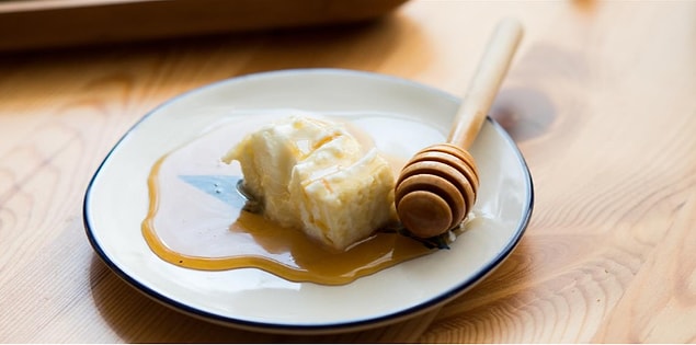 27. Bal Kaymak