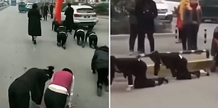 Hedeflenen Satışa Ulaşamayan Kozmetik Çalışanları Ceza Olarak Sokakta Emekletildi!