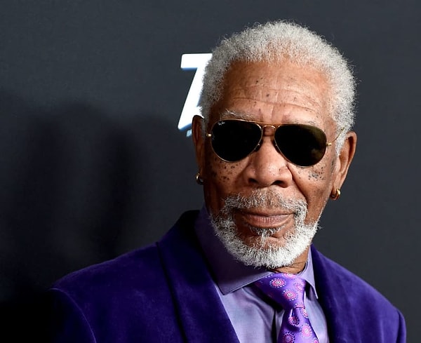 4. Morgan Freeman arıcılık yapıyor.