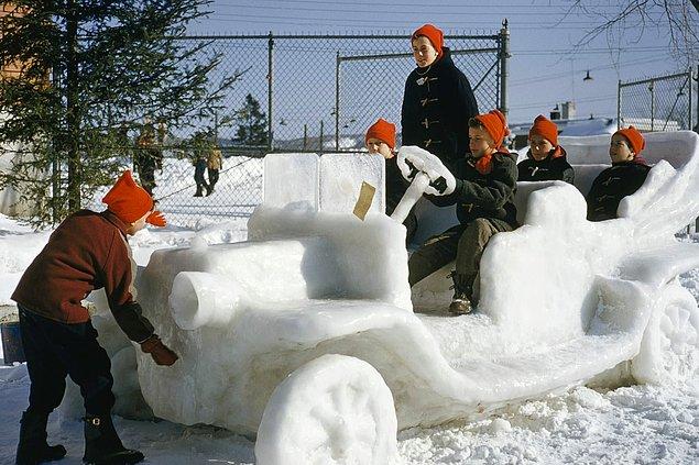 6. 1958'deki tamamı buzdan yapılmış araba hakkında ne düşünüyorsunuz?