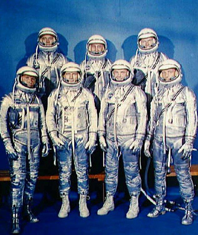43. Merkür programı astronotları grup pozu. 3 Aralık 1962.