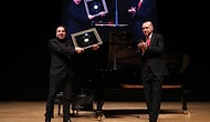 Cumhurbaşkanı Erdoğan, Fazıl Say'ın Konserine Katıldı: Karşılıklı Hediyeler ve Külliye'ye Davet