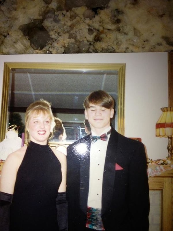 18. "Выяснилось, что моя мама встречалась с Джошем Хартнеттом".