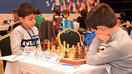 Geleceğin Ustası: Puan Kaybetmeden Türkiye Satranç Şampiyonu Olan 7 Yaşındaki Baver Yılmaz