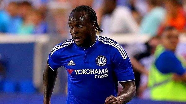 Wigan'dan sonra büyük bir transfere imza atan Nijeryalı futbolcu, 2012 yazında 11,5 milyon euro karşılığında Chelsea'nin yolunu tuttu. Ancak Nijeryalı futbolcu, Chelsea'de geçirdiği bir sezonun ardından 2013'ün Eylül ayında Liverpool'a kiralandı.
