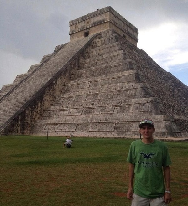 18. Он оттуда слетел, что ли?