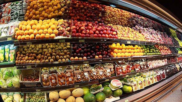 Gıda fiyatlarında son 16 yılın en yüksek artışı yaşanırken, fiyatı en çok artan ürünler sıralamasında ilk 9 sırada yaş sebze ve meyve ürünleri yer aldı.