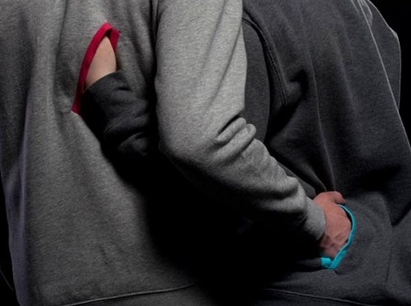 17. И почему такие толстовки не придумали раньше?