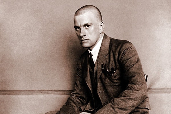 12. Жил да был на свете кадет...