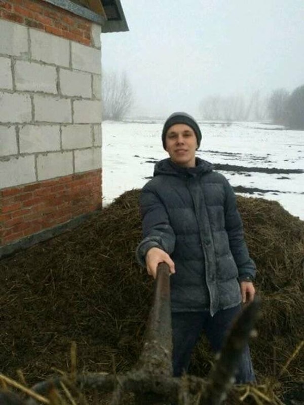 3. Зачем селфи-палки, когда есть многофункциональная лопата?!