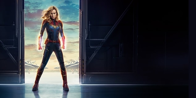 1990'lı yıllarda geçen, Marvel Stüdyoları filmi “Captain Marvel” evrenin en güçlü kahramanlarından biri haline gelen Carol Danvers'ıın yolculuğunu anlatıyor.