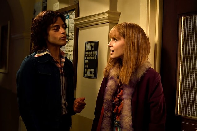 Freddie Mercury'nin hayatını konu alan Bohemian Rhapsody filminde Mercury'i canlandıran Amerikalı Aktör Rami Malek ve filmde ilham perisi rolündeki genç oyuncu Lucy Boynton, gerçek hayatta da birlikteler. 😍