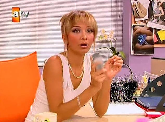5. Aşağıdakilerden bir tanesi Selin'in bu karede söylediği muhtemel cümlelerden biri olamaz, hangisi?