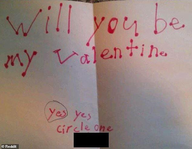 17. Sevgililer Günü'nde yalnız kalmak istemeyen 6 yaşındaki çocuk, teklifine "evet" denildiğinden emin olmak istemiş.