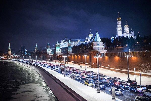 Dünyada trafiğin en sıkışık olduğu şehir ise 2017'de de olduğu gibi yine Rusya'nın başkenti Moskova.