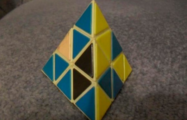 12. Как называлась эта головоломка?