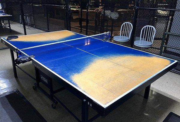 12. 20 yıldır değiştirmeyen masa tenisi masası: