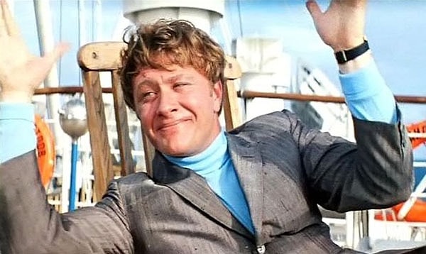 10. В какой город, со словами "Нет, уж лучше вы к нам!", решительно отказался ехать герой А. Миронова в фильме "Бриллиантовая рука"?