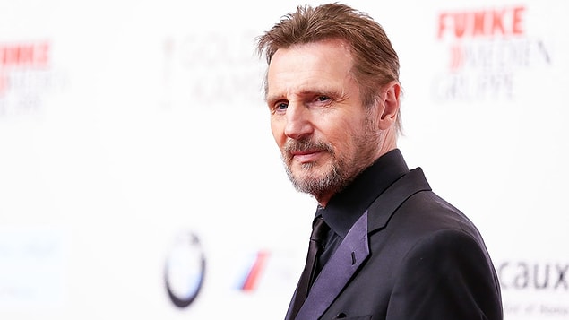 13. Liam Neeson, 15 yaşındaki bir öğrencisi ona bıçak çektiği için çocuğu yumruklamış, bu da öğretmenlik kariyerinin sonu olmuştur.