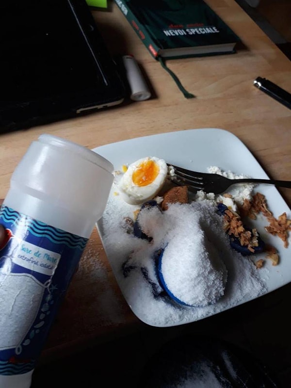 40. Приготовил такой себе поесть, включил любимый сериал и вдруг...