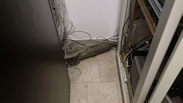 Sistem odasında bulduğum bu şey bir çeşit patlayıcı mı?