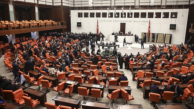 İlk turda yeterli çoğunluğu sağlayan aday çıkmadı