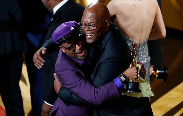 En iyi uyarlama senaryo ödülüne "BlacKkKlansman" ile Spike Lee layık görüldü.