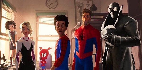 "En İyi Animasyon" ödülüne layık görülen "Spider-Man: Into the Spider-Verse" filminin yönetmeni Peter Ramsey, bu dalda ödül alan ilk siyahi yönetmen oldu.