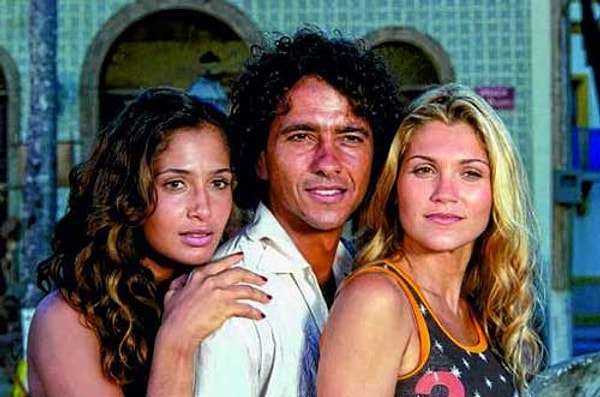 4. Какой бразильский сериал первым показали по Центральному телевидению в 1988 году?