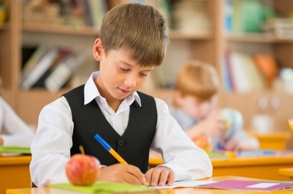 11. В каком из этих вариантов НЕ пишется слитно?