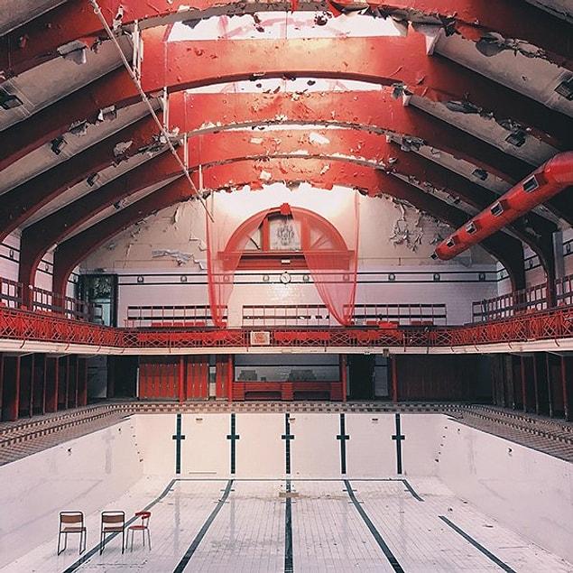 5. "No one’s going for a dip at the Govanhill Bathhouse in Glasgow any more."