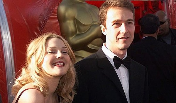 11. Когда-то Дрю Берримор была худенькой и гармонично смотрелась в паре с Эдвардом Нортоном.