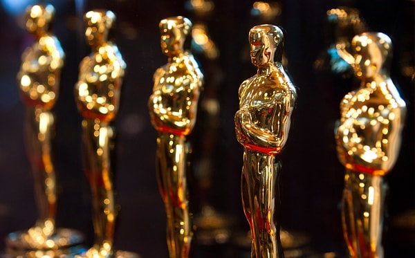 10. Какая из представленных актрис никогда не получала Оскар?