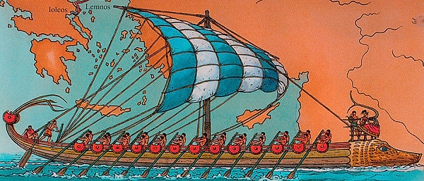 4. Греческих героев называли аргонавтами в честь корабля "Арго".