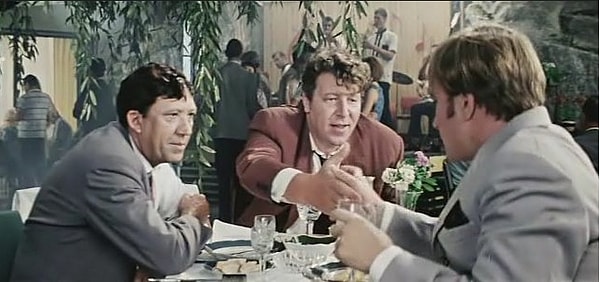 7. Мы ... на этом празднике жизни