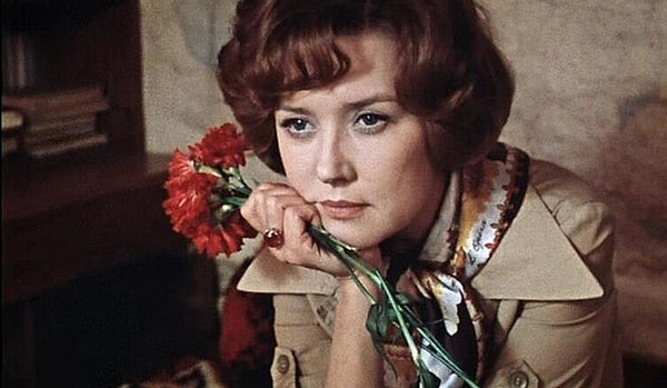 2. Правда или ложь: Вячеславу Тихонову предлагали сыграть Гошу в "Москва слезам не верит".