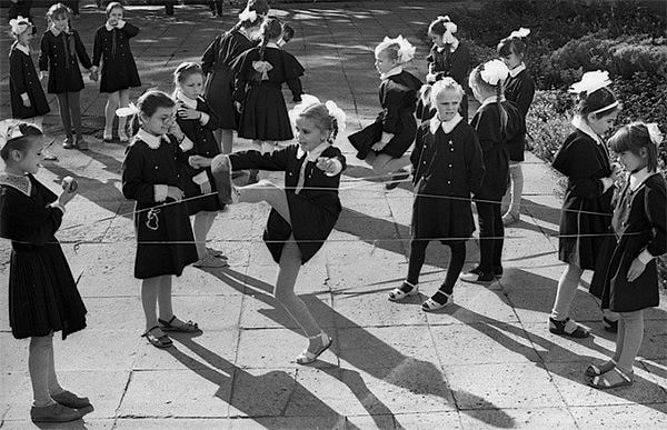 1. Сколько уровней было в игре "Резиночка"?