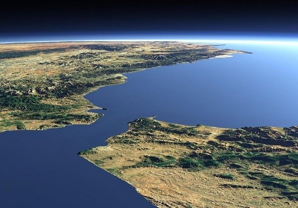 9. Гибралтарский пролив разделяет Испанию от...