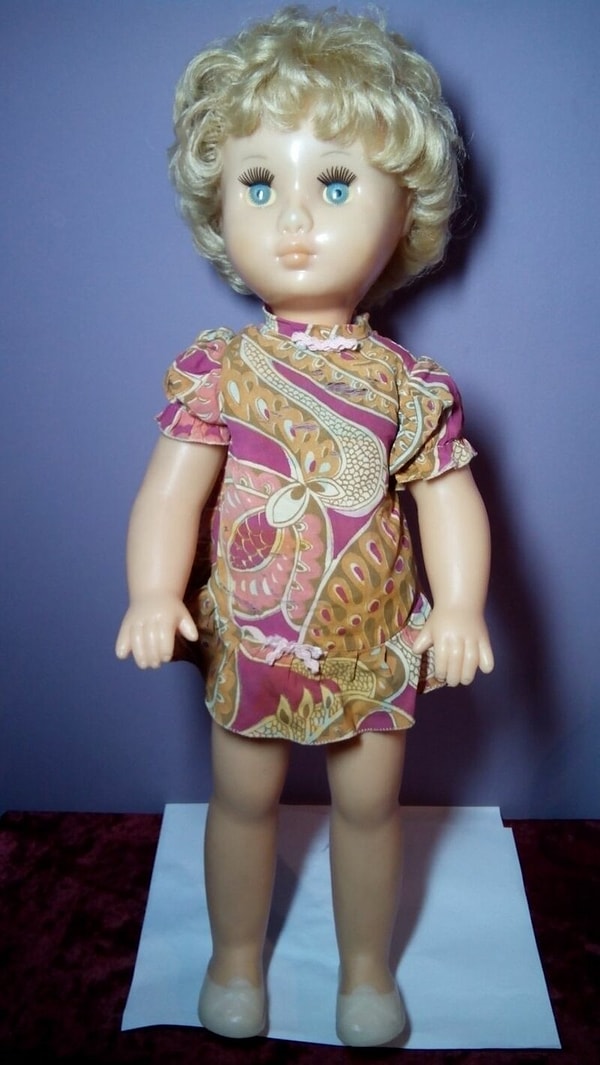 8. Какая особенность этой куклы делало ее непохожей на другие?