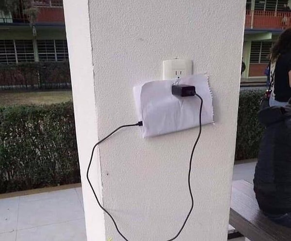 4. Если провод от телефона не дотягивается до земли...