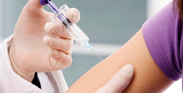 6. Какую вакцину первой стали использовать на Западе для защиты от заболевания?