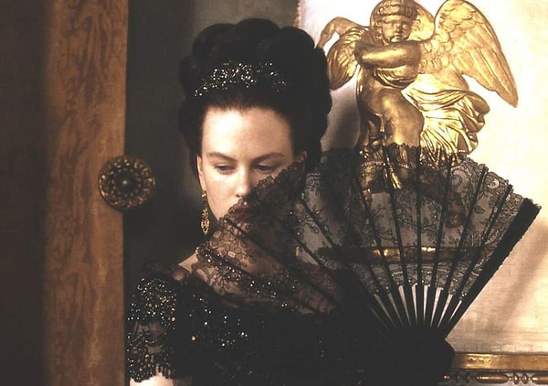 4. Кто написал "Женский портрет"?